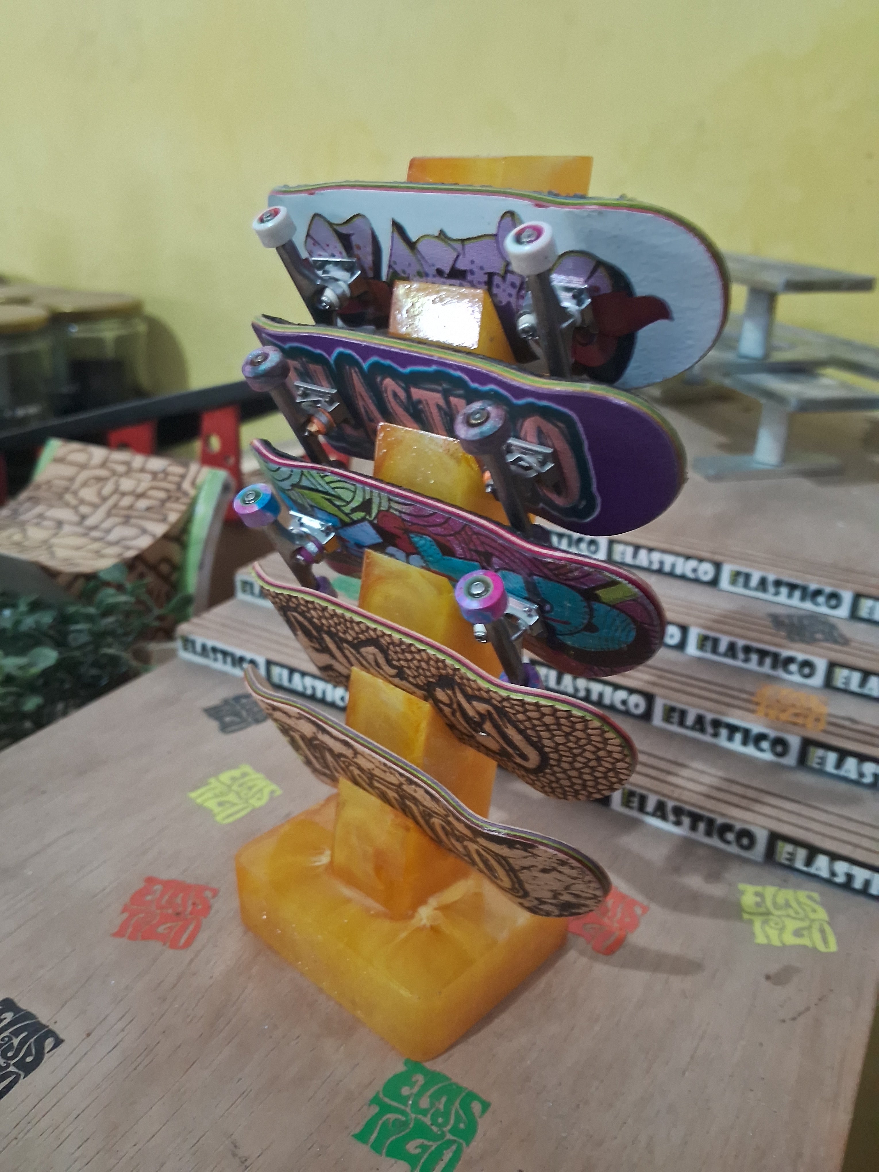 Elastico - Rak fingerboard BLUE SPRINKLE MARBLE